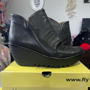 FLY London Women’s Boot